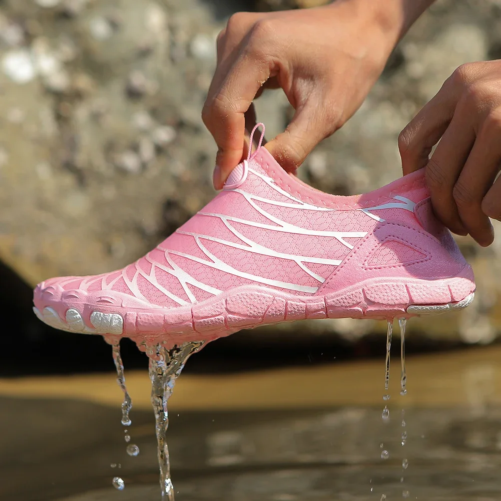 Voda boty lehoučké aqua boty rychlý suchý bos pláž boty protiskluzový potápěčská tenisky prodyšné pro outdoorové pláž
