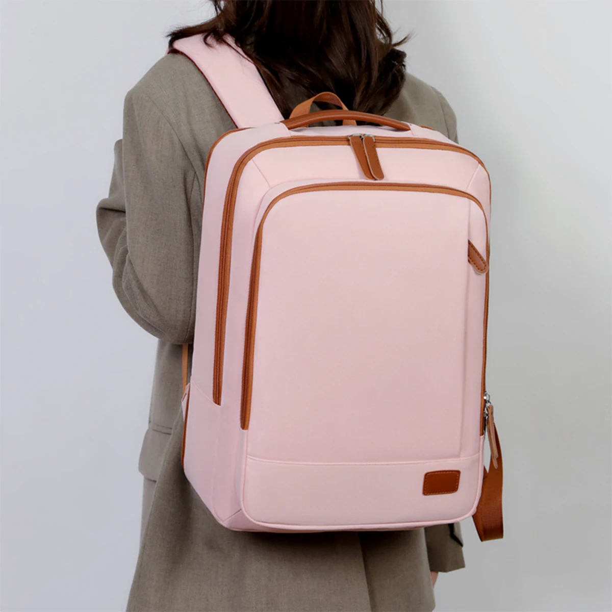 حقيبة ظهر أكسفورد قابلة للتوسيع مع جيوب رطبة وجافة - حقيبة كمبيوتر محمول متعددة الأغراض ومنفذ USB وسحابات مزدوجة لحقيبة أمتعة سفر الأعمال