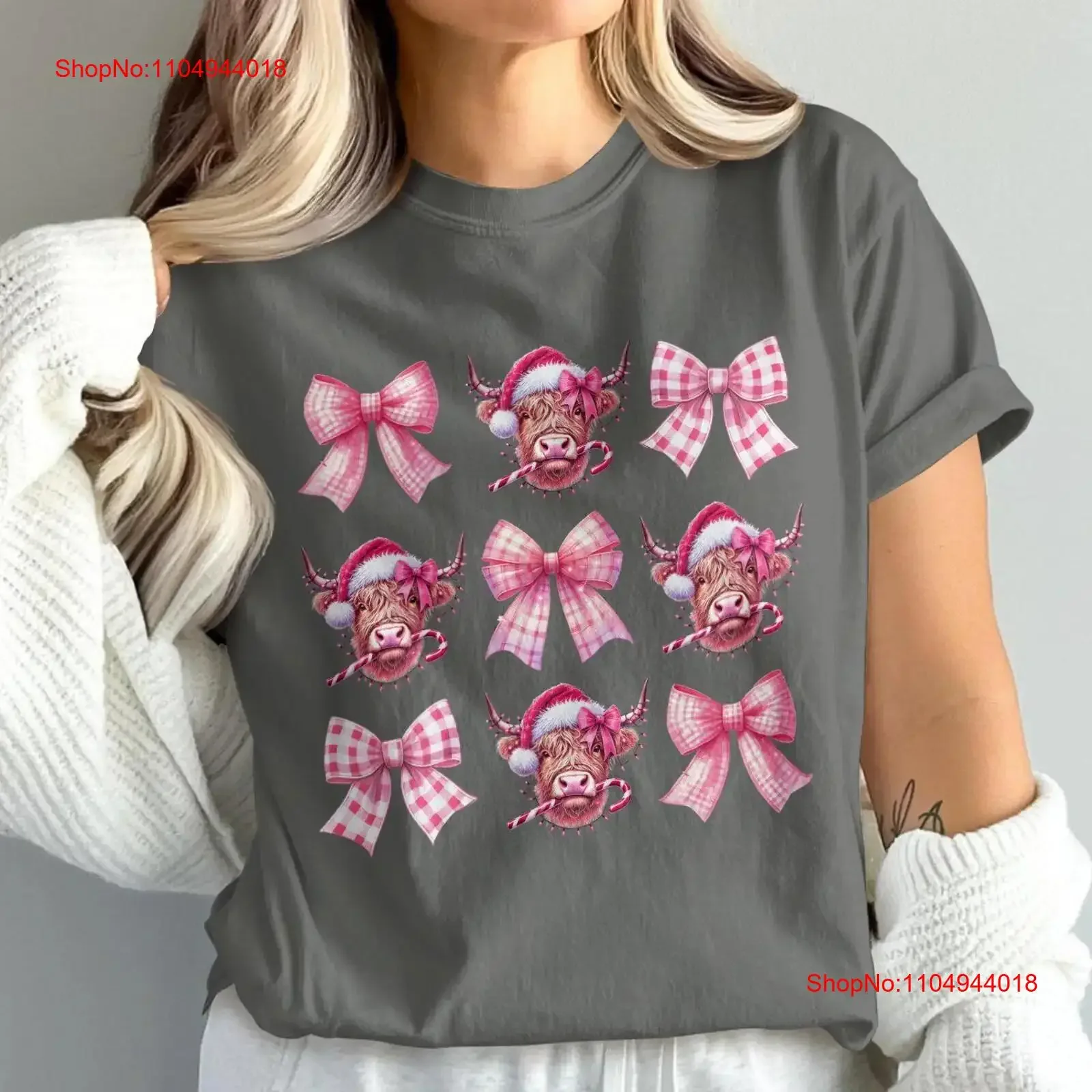 

Festive Highland Cow Christmas T Shirt vintage Washed Stretched Casual Unisex Versatile streetwear Stylish Slightly fashion
