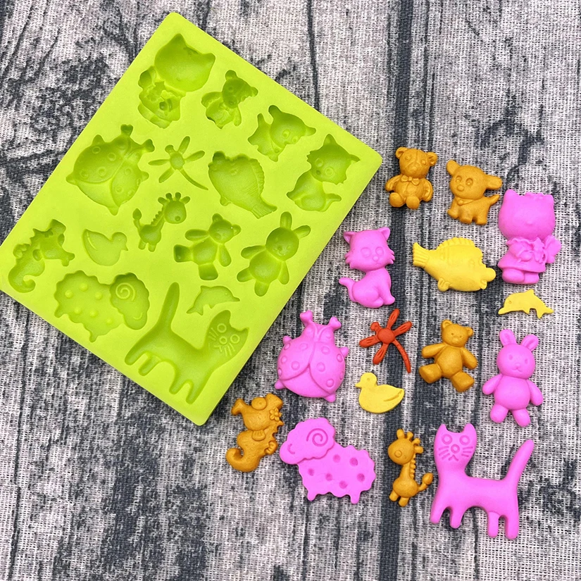 Ladybug Bear Cat Bunny Sheep Dog Silicone Mold Sugarcraft Cupcake Baking Mold Fondant Cake Decorating Tools