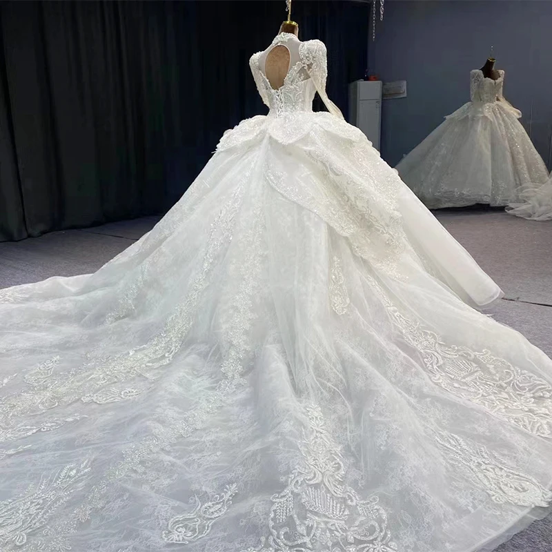 Stylish Wedding Dresses For Women Customized Ball Gown High Neck Wedding Dress Minimalist Beading Lace Up Vestidos De Novia