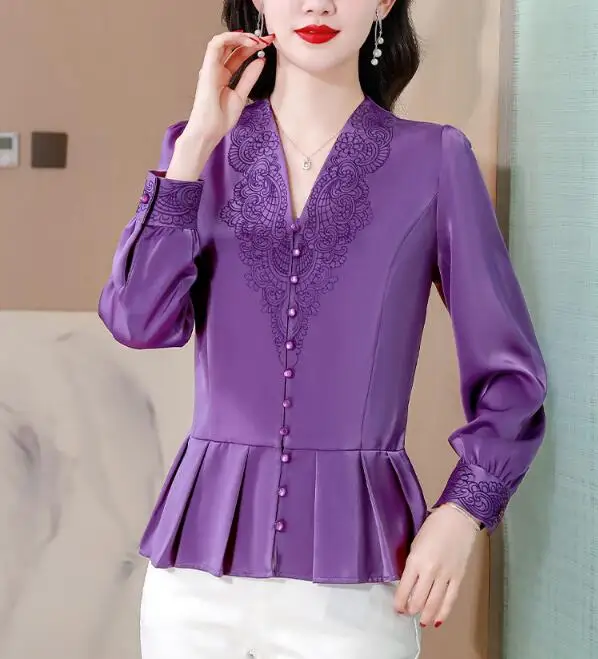 Womens Chinese style embroidered shirt long sleeved top V-neck shirt slim top