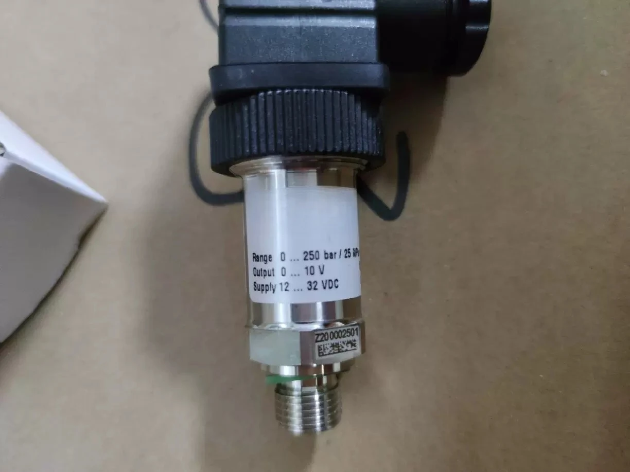 KM41 Pressure Sensor 0-250bar 0-10V Injection Molding Machine Servo Oil Pressure Sensor 400bar