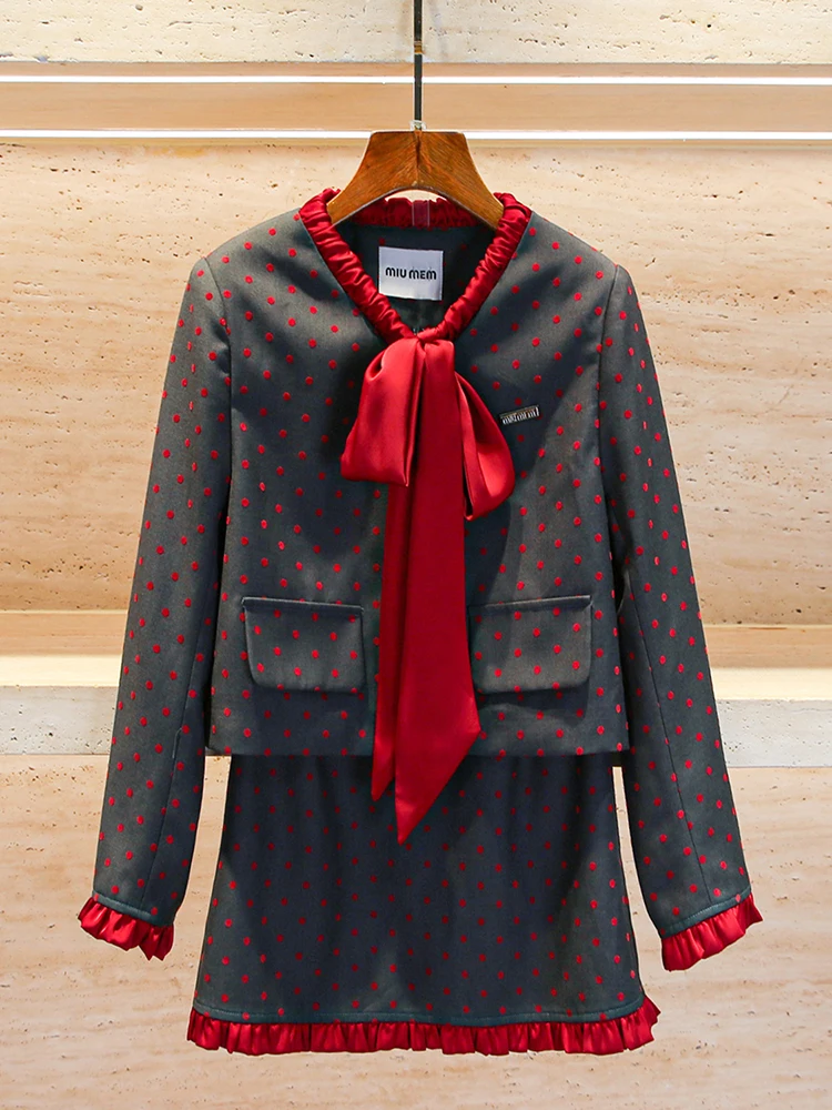 

Miumem High-End Women's Faion Set with Belted Jaet And ter Skirt Hepburn Dot Print Long Sve V-Ne Button Closure