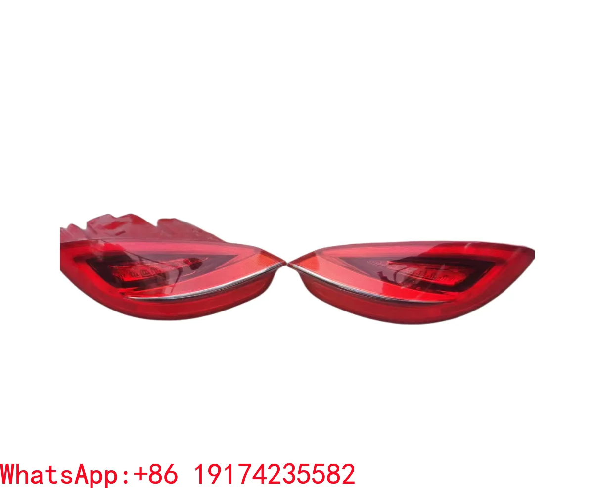 

OEM Taillight Suitable for 981 Anti-rear-end Light Taillight