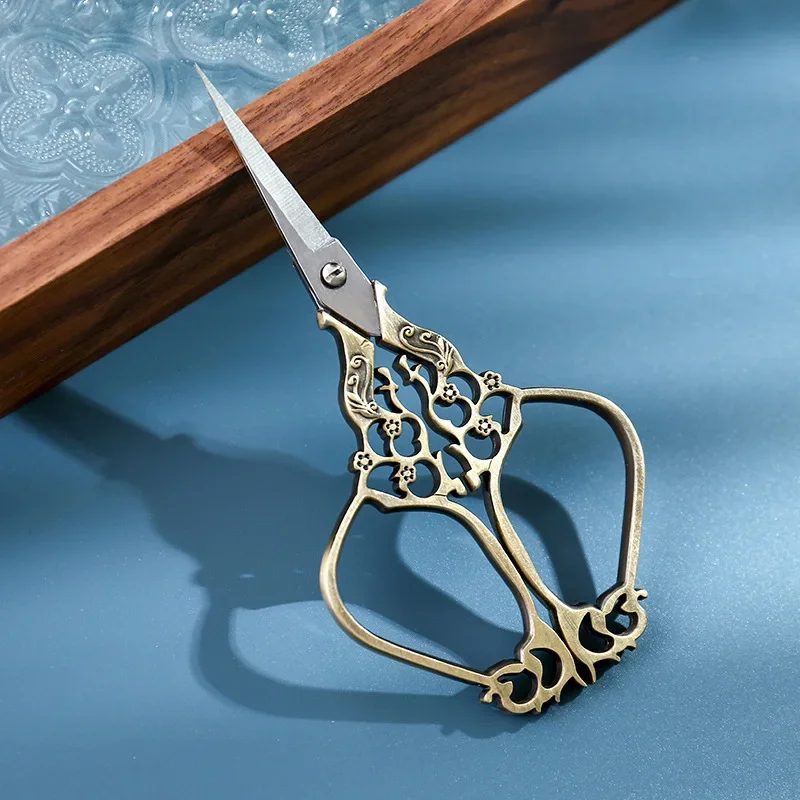 Vintage Retro Scissors Embroidery Stainless Steel Tip Sewing Shears Handicraft DIY Tools For Antique Handicraft Sewing Tools