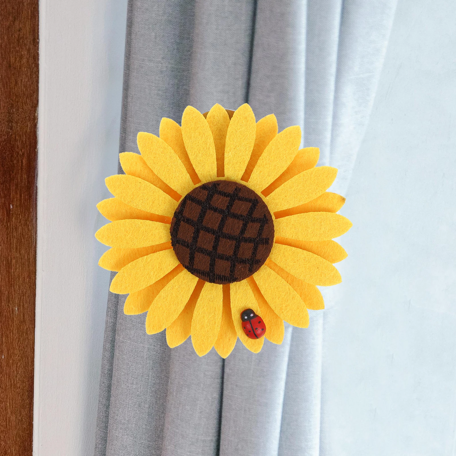 

2pcs Curtain Tiebacks Decor Delicate Sunflower Clips Sturdy Metal Buckle Home Accessories Thin Curtains Yarns Fixing Elegant