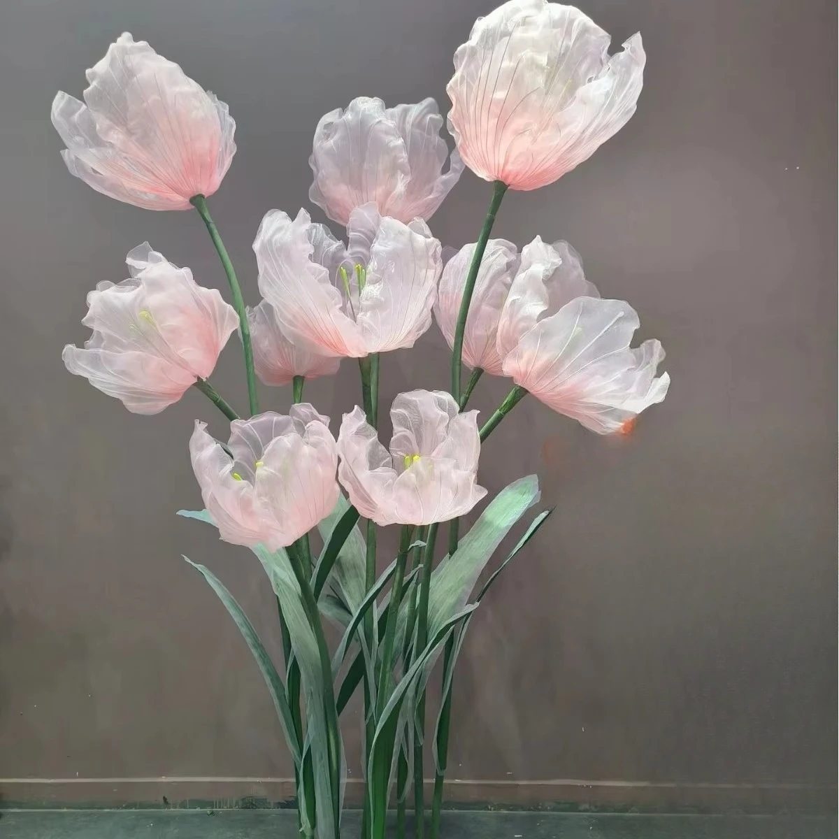 Hot selling artificial giant tulip flower set eva foam artificial rose flowers for party decoration