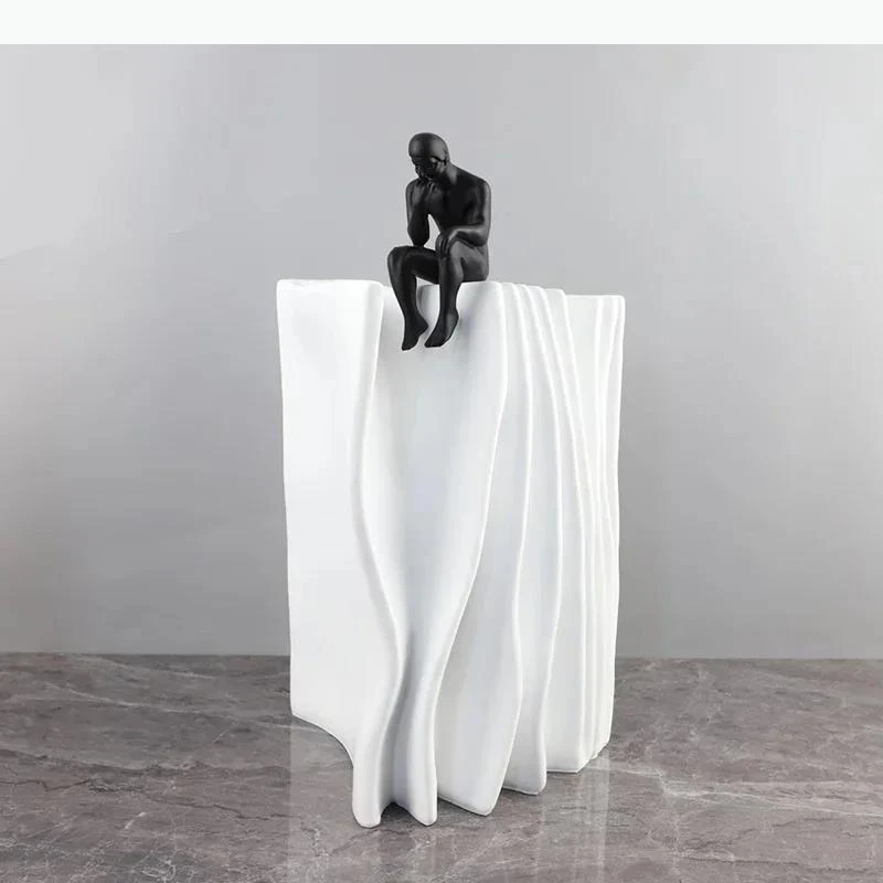 The Thinker on Books Figures Statue Desk Decoration Ornaments Modern Crafts Character Resin Sculpture Room Aesthetics Decor