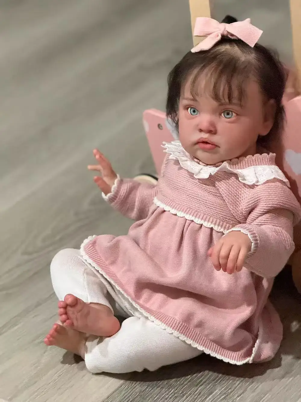 

FBBD Индивидуальная ограниченная поставка 22-дюймовая кукла Reborn Baby Chantal с укорененными волосами, уже готовая кукла с различным платьем