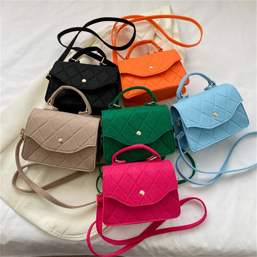 Bolsos de hombro con patrón de tela de fieltro para mujer, bolso de mano con asa pequeña, bolso de mano femenino de lujo de Color sólido, 2024