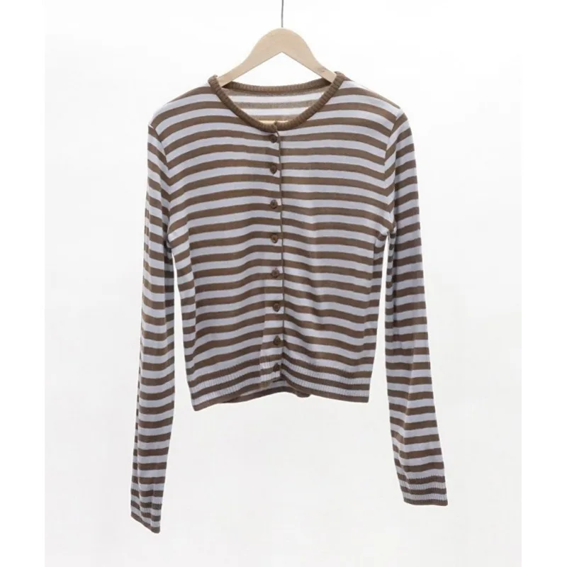 Korean Single-breasted Casual Knitted T-shirt Women 2024 Autumn New O-neck Contrast Color Striped Knitted Tops