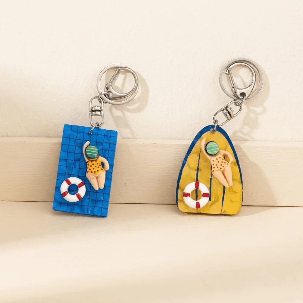 Niedlicher Acryl-Schwimmbrett-Schlüsselanhänger, dekorativer Schwimmfigur-Anhänger aus Legierung, blau-gelb, kreativer Taschenanhänger für den täglichen Gebrauch – Detail 3