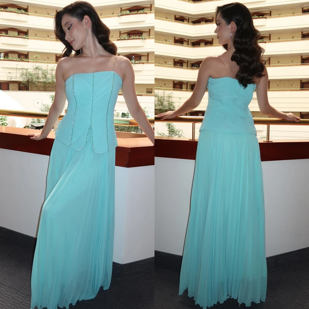 맞춤형 우아한 끈이 없는 이브닝 드레스와 패션 쉬폰 특별 행사 가운과 기질 홈커밍 드레스