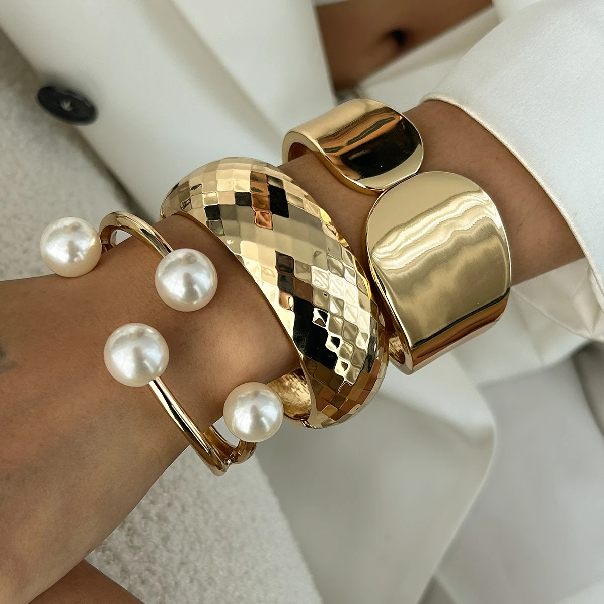 SHIXIN 3 Styles Elegant Imitation Pearl Wide Cuff Bangles Women Design Gold Color Geometric Metal Wide Spring Bangle Bracelets