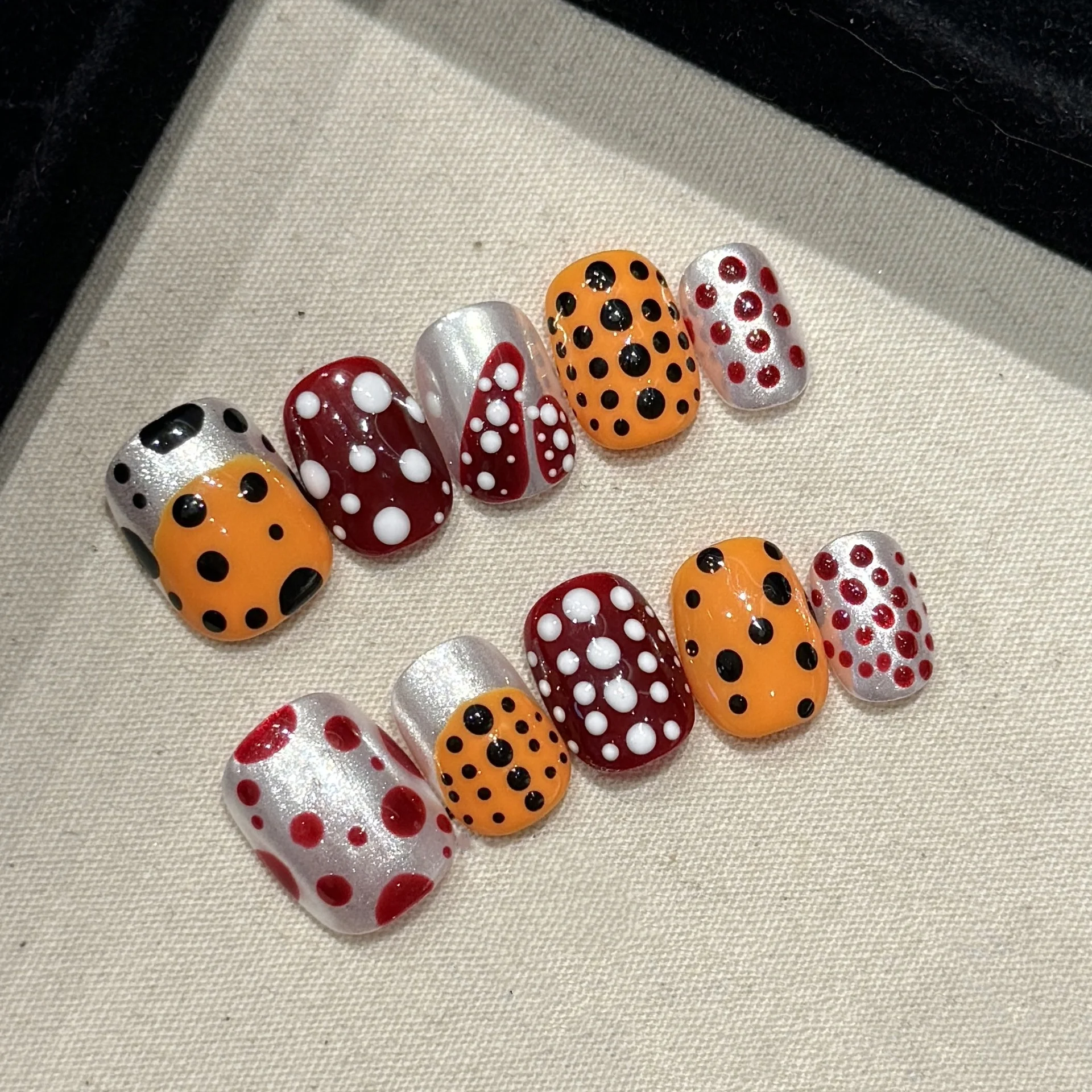 10Pcs Short Square Head Handmade Press on Nails with Dopamine Polka Dot Full Cover Fake Nails Wearable Stick on False Nails Tips