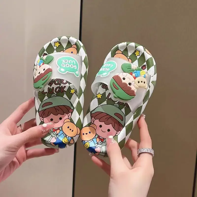 Children\'s Baby Cute Cartoon New Slippers Large and Medium Children\'s Slippers Boys and Girls Summer Home Bath Non-Slip Soft