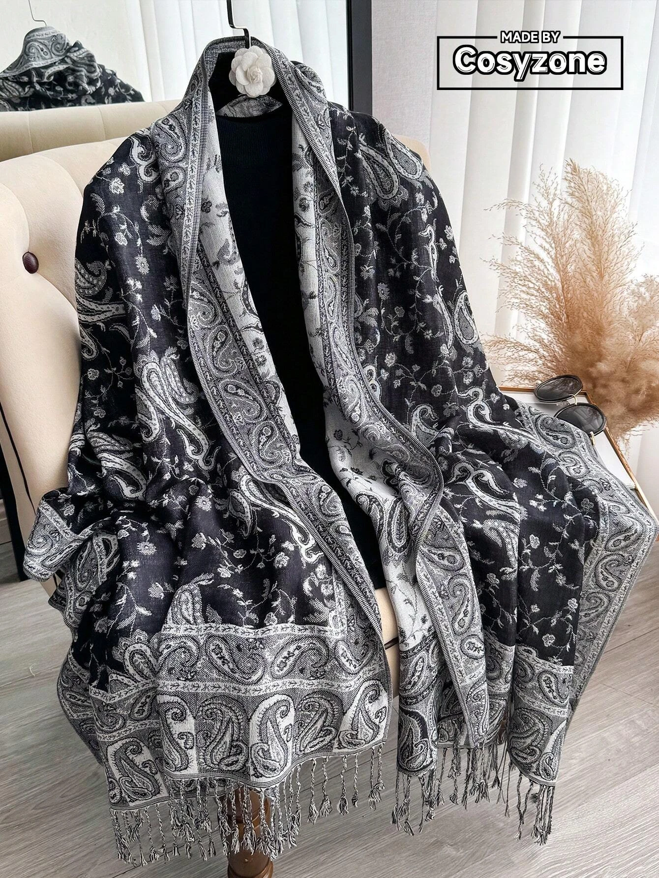 2025 New Pashmina Women Scarf Bohemia Paisley Shawl Wrap Paisley Jacquard Flowers Cashmere Classic Tassels 70X190cm image 3