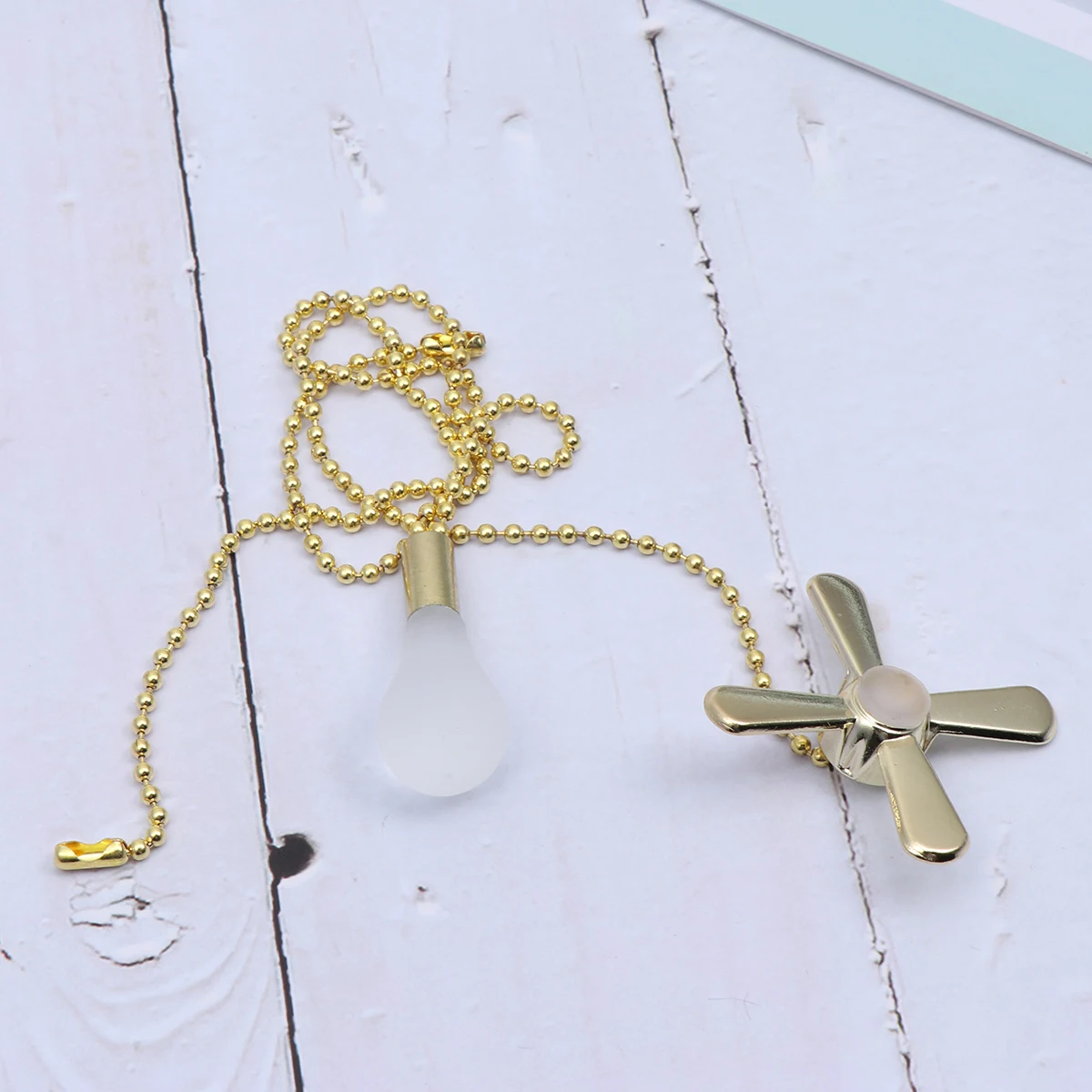 

1Set Metal Pull Ceiling Pull Chain Extender Vintage Style Golden Decorative Chain For Light Control Fan Pulls Set Fan Lamp Pulls