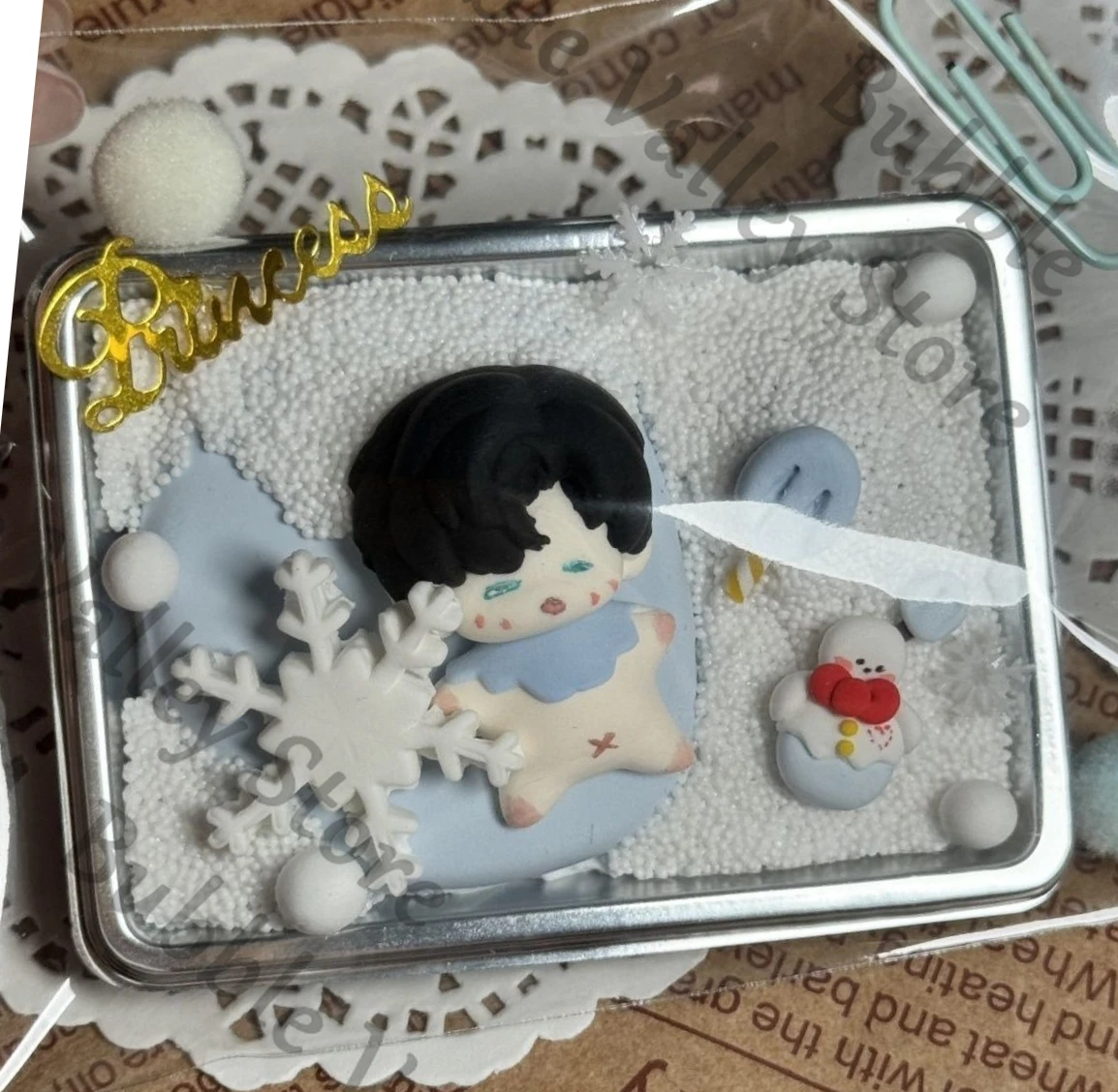 

Аниме Love and Deepspace Zayne Косплей Фигурка снежного поля ручной работы Маумнет Миниатюрная модель Мультяшные гаражные наборы Орнамент Рождественский подарок