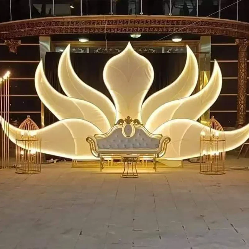 Crown background bronzing yarn props luminous crown stage decoration wedding venue layout props