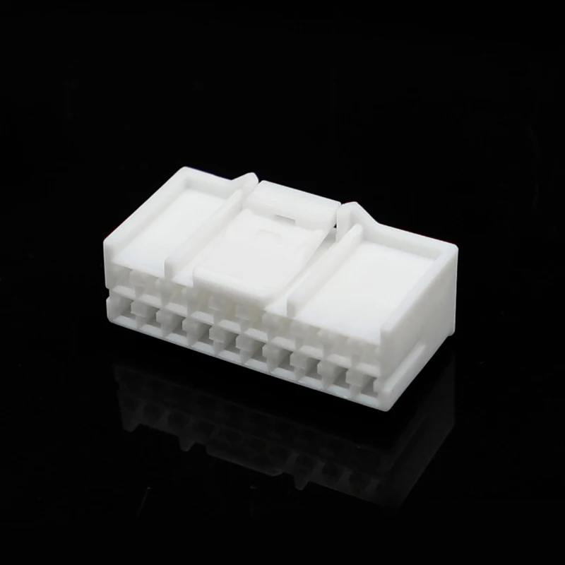 936095-1 20pin أنثى TE نوع موصل السيارات التوصيل موصل أبيض مع موصلات كهربائية الملعب 5 مللي متر