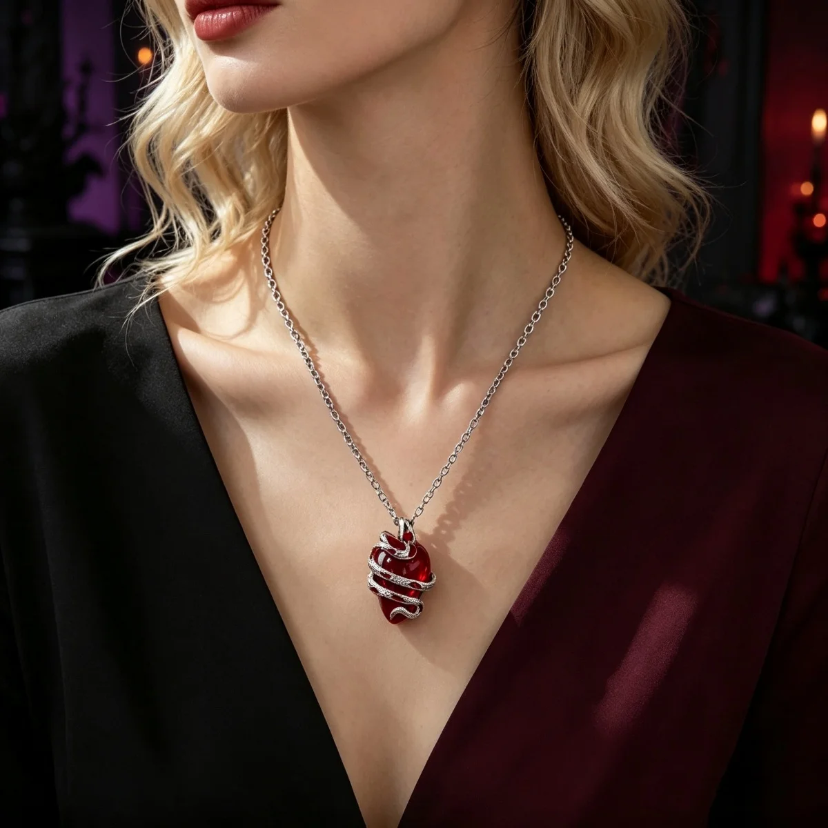 Halloween Kreative Schlangen-Umwickelte Rote Herz-Anhänger-Halskette für Damen und Herren, Gothic Punk Dornen-Rosen-Blumen-Choker, Party-Schmuck – Detail 4