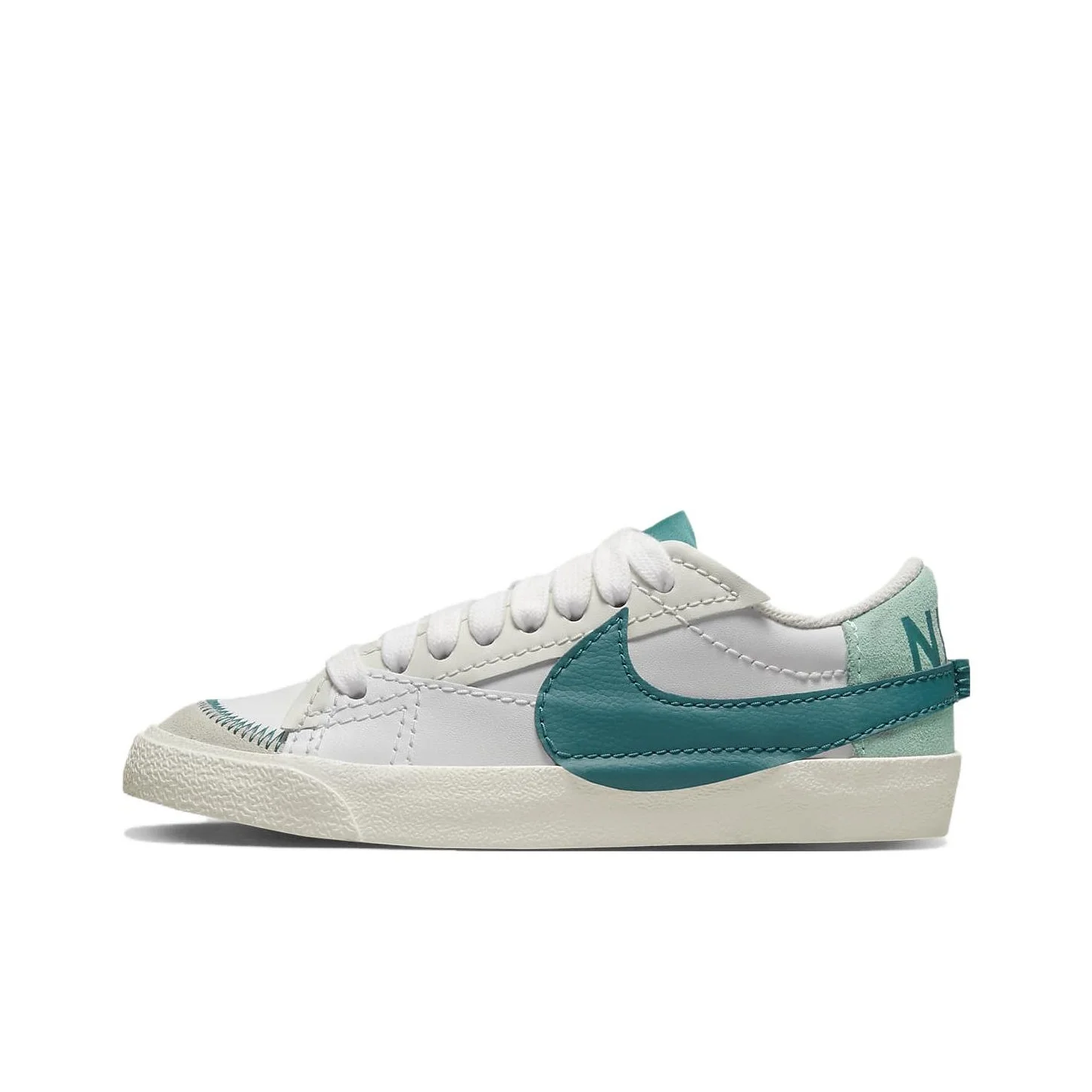 Nike Blazer Comfortable Low top Skateboard Shoes Women's White Green DQ1470-106
