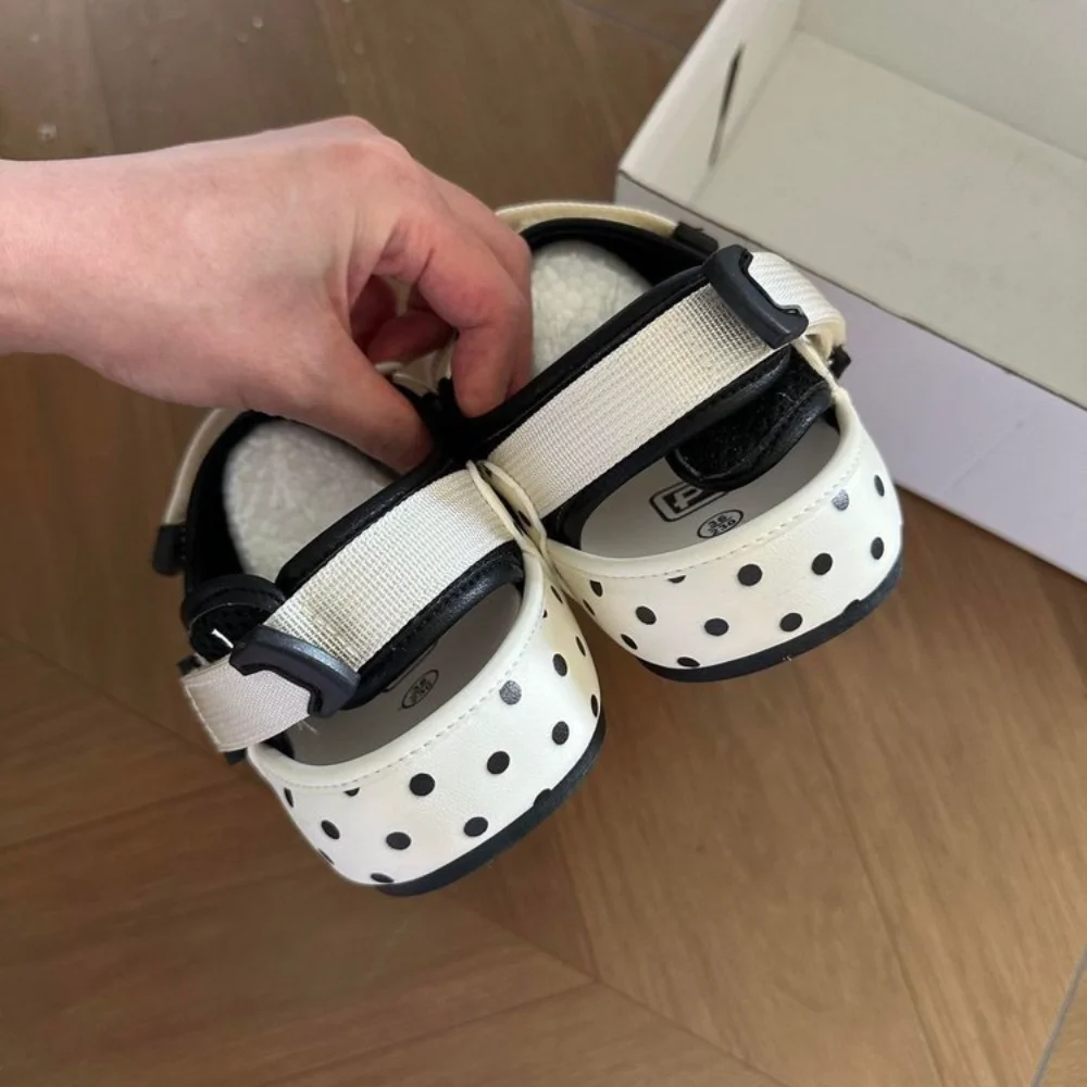 Polka Dot Closed Toe Sandals Mesh Breathable Velcro Strap Outdoor Water Shoes for Women