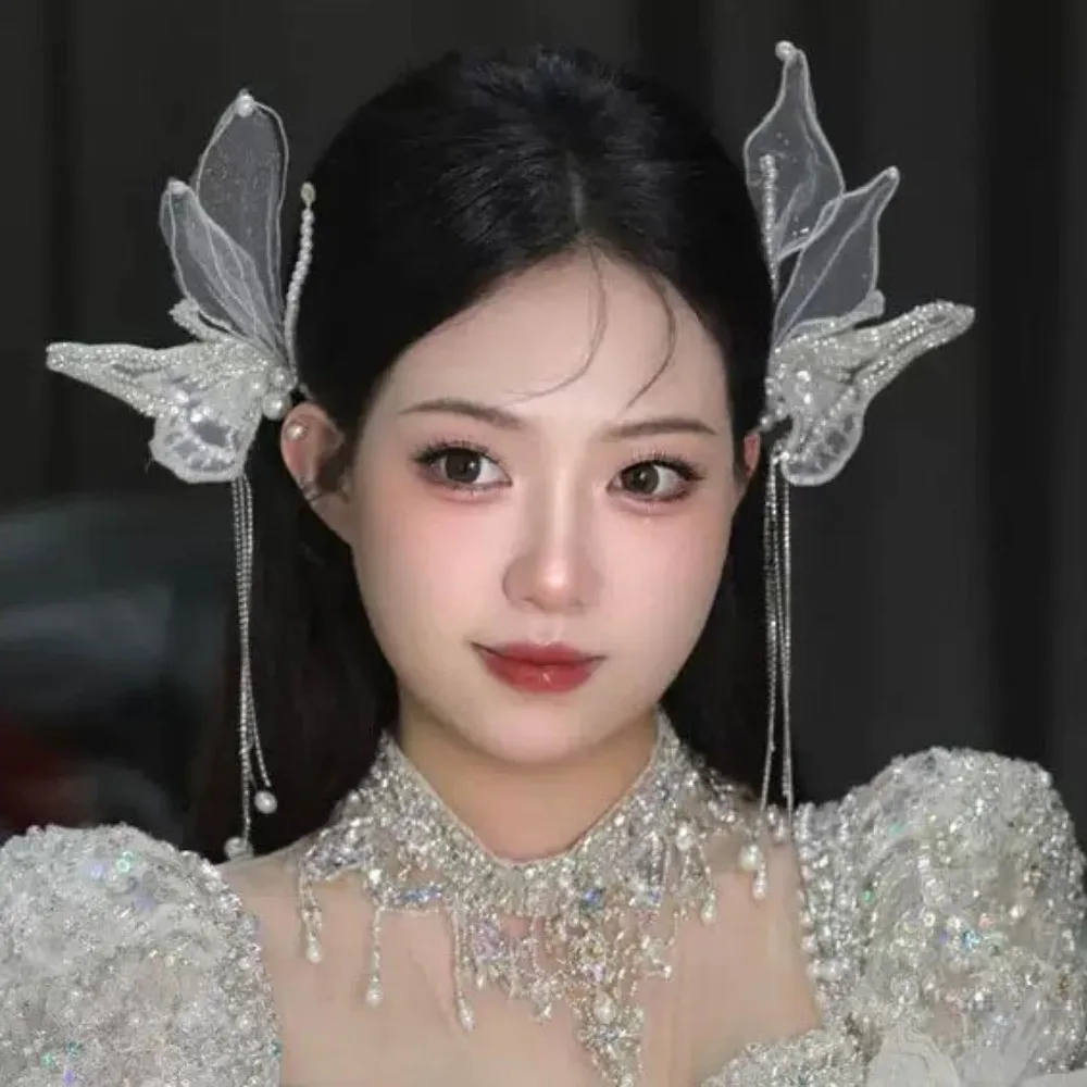 presilhas-de-cabelo-borboleta-com-borlas-delicadas-presilhas-grandes-de-perolas-com-contas-presilhas-bico-de-pato-estilo-coreano-fada-casamento