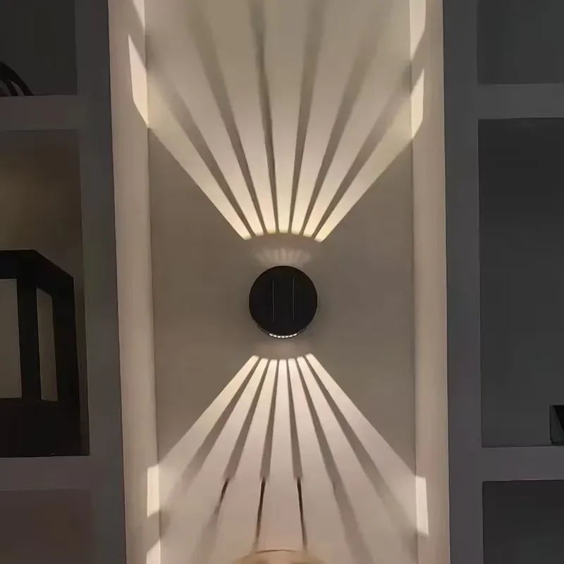 Manufacturer wholesale 360 rotating LED cylinder solar wall light outdoor waterproof solar decorative light with light sensor