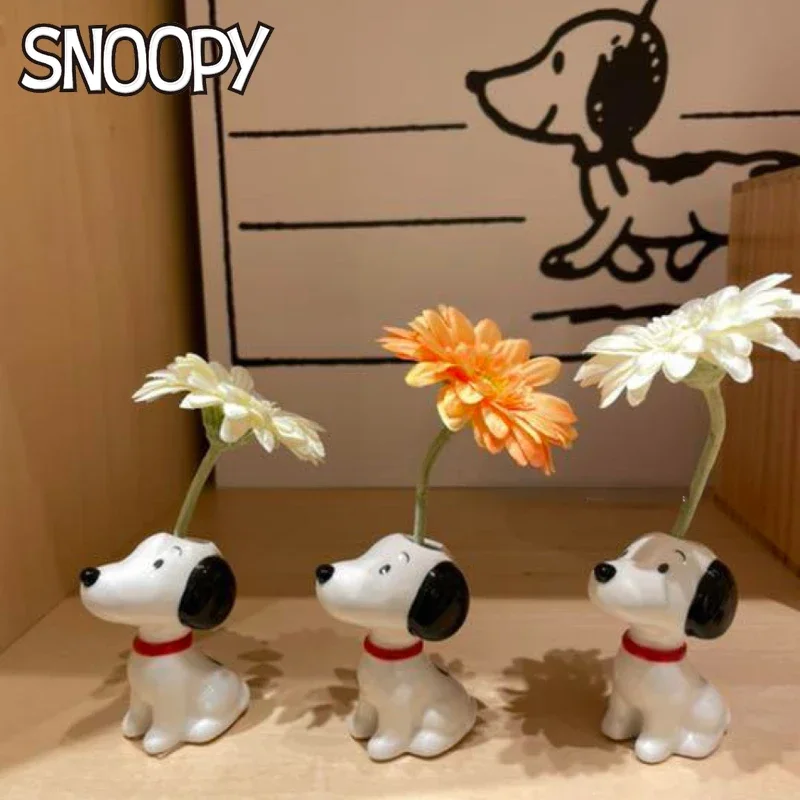 

Snoopy Flower Vase Personalized Table Wedding Decorations Anime School Kids Pen Holder Stationery Toothbrush Holder Ornaments
