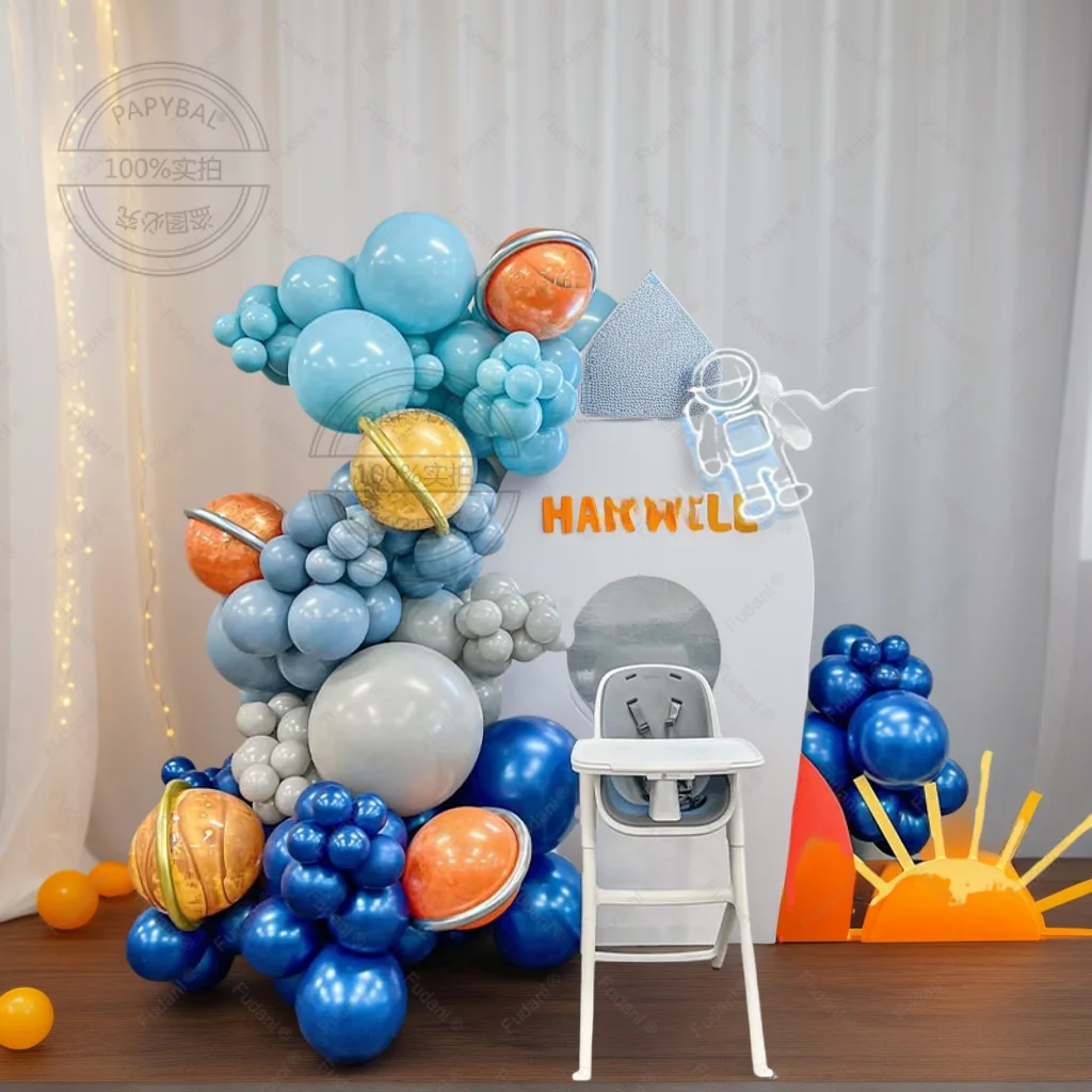 Kit de arco de guirnalda de globos DIY espacial, tema de astronauta de cohete azul y naranja, galaxia de cumpleaños, espacio exterior para decoraciones de fiesta para niños