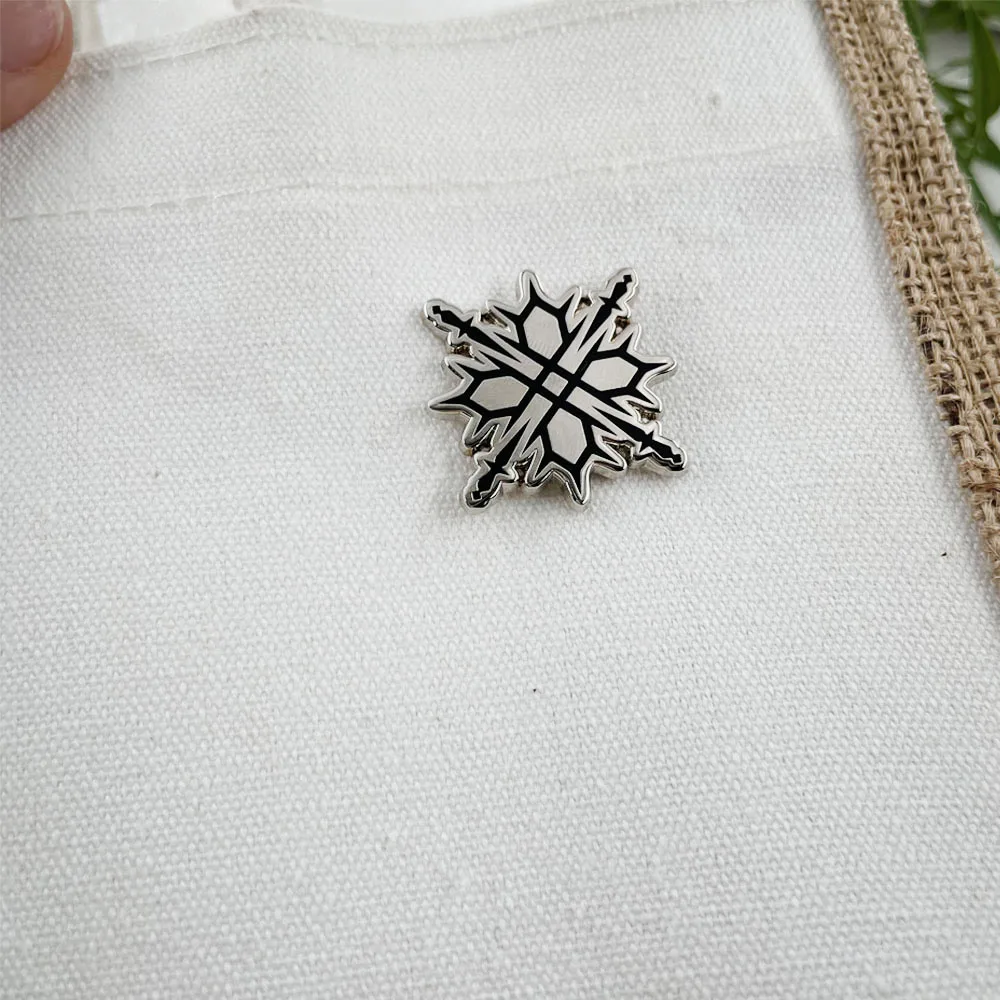 Kiryu Zero Tattoo Design Brooch Manga Vampire Knight Main Character Badge  Clothing Bag Anime Accessories Pins Creative Gift