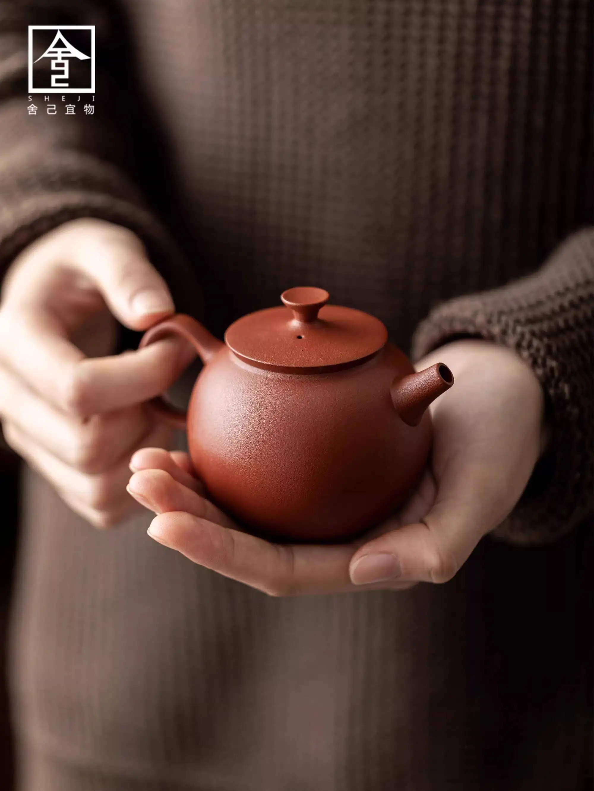teapot-small-apple-shaped-pot-yixing-zhu-purple-clay-teapot-for-brewing-tea-dahongpao-household-pot-with-lid-kung-fu-tea-set