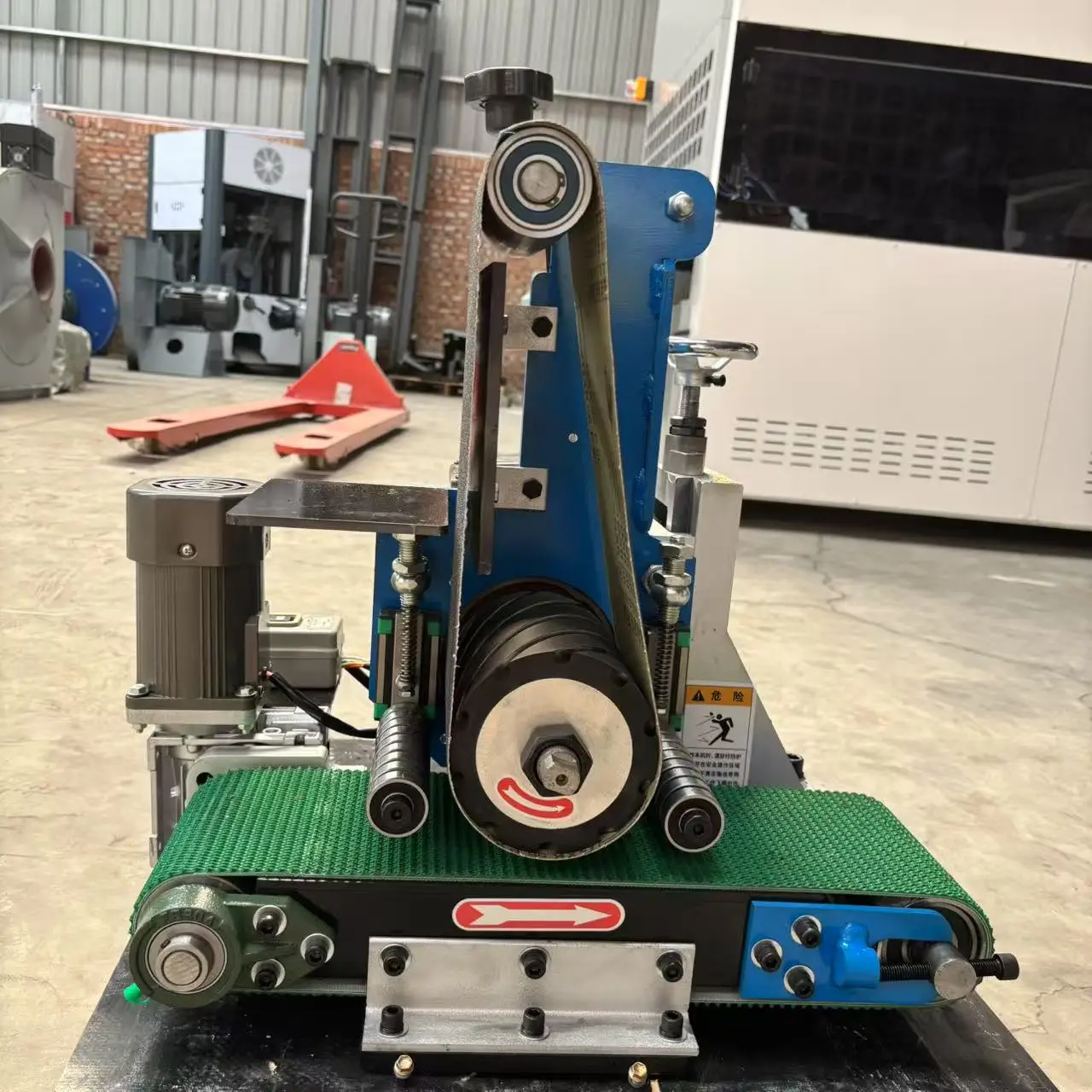 

Automatic Belt Grinder Metal Deburring and Polishing Machine