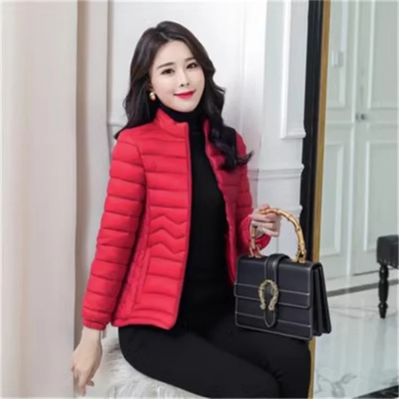 2024 New Cotton Jacket Women Slim And Lightweight Down Cotton Jacket Female Korean Short Slim Fit Fashion Jacket, Cotton Coat