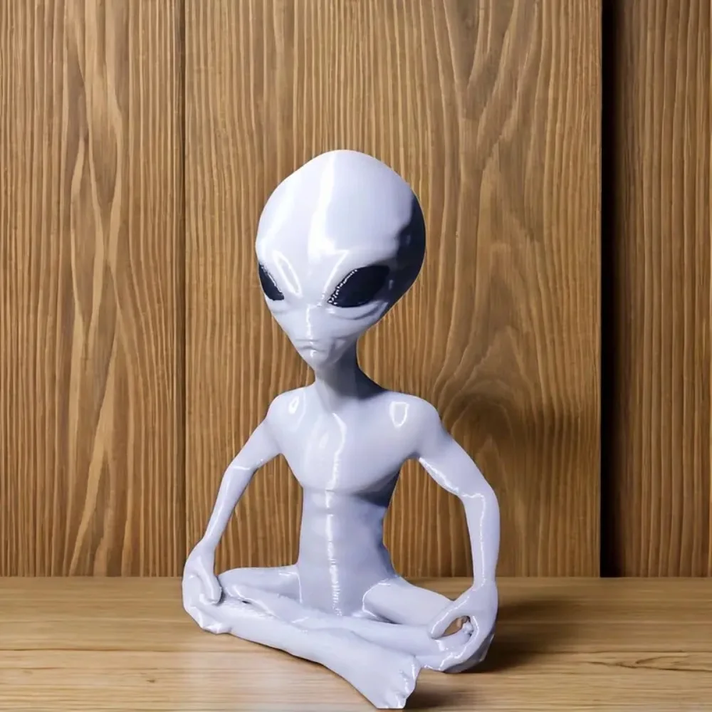 Meditation Alien Statue, 3D Printed Alien Yoga Meditation Ornament, Halloween Decoration Room Space Fun Stress Relief Decoration