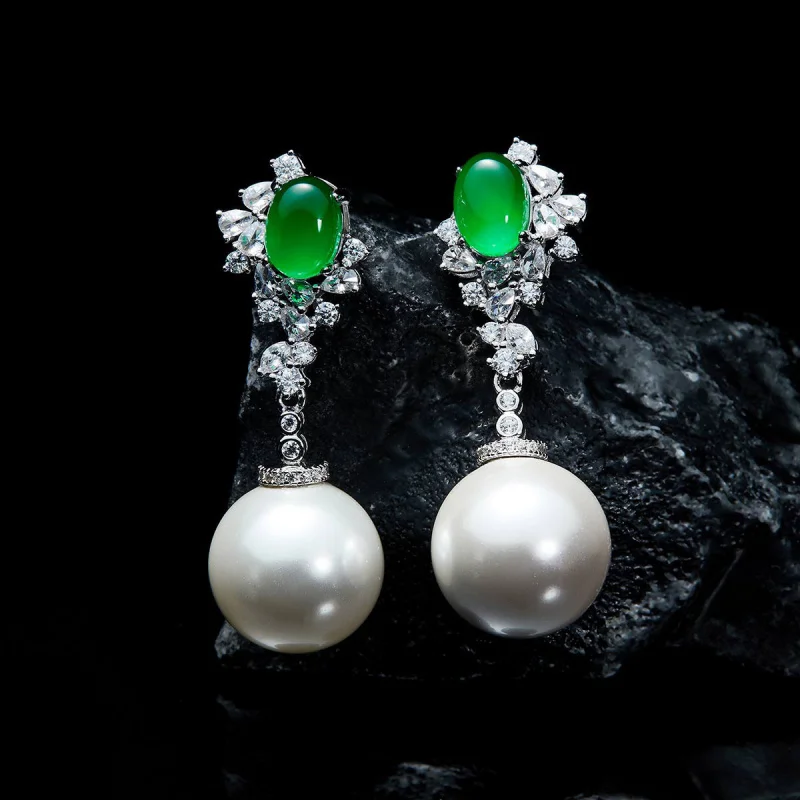 

Shell Comparable to Pearl Natural Ice Transparent Green Agate Chalcedony Egg Surface Versatile Earrings for Women
