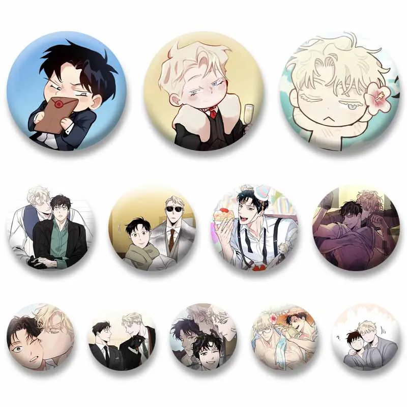 Korean Comic Roses and C-Champagne Lapel Pins BL Manhwa Figure Leewon Caesar Round Brooch Bag Hat Badge Accessories Jewelry Gift