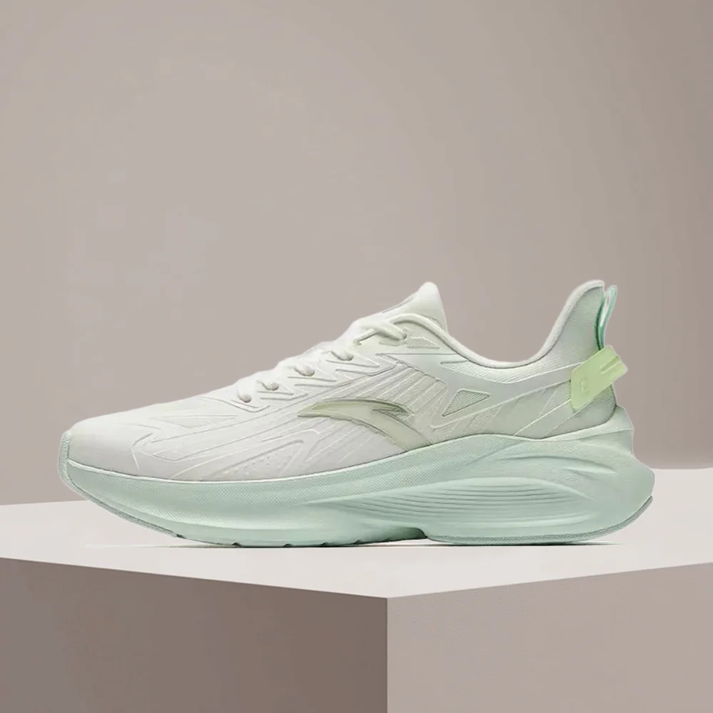 Anta Venom 5: Comfortable, stylish, slip-resistant, durable, and lightweight women's running shoes – Light Green – 922525572F-55
