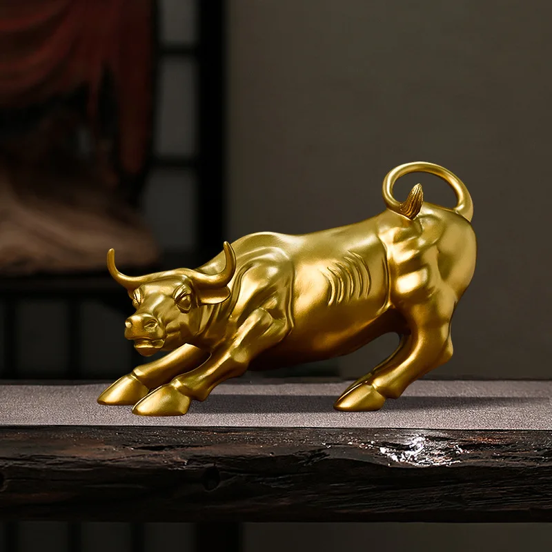 Creative Wall Street Bull Market Resin Ornament Office Bookcase Wine Cabinet TV Cabinet FengShui Desktop Art Figurine Decoration