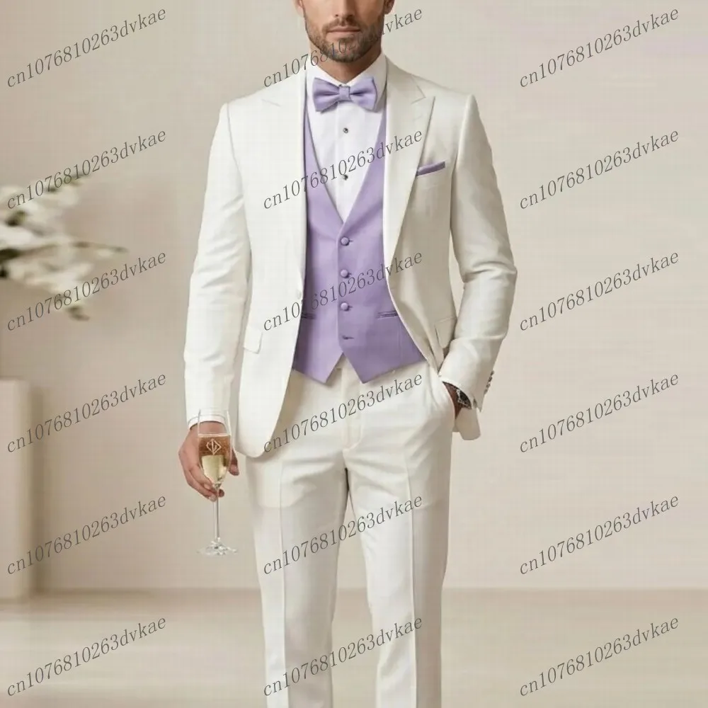 

Men Formal Light Purple And White Suit Wedding Party Groom Groomsman Prom Business Male Tuxedos 3 Piece Set Jacket Vest Pants
