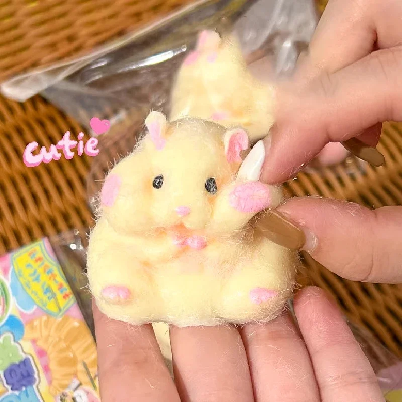 Cute Hamster Pinch Music Decompression Toy Simulation Soft Silicone Slow Rebound Flocking Toy Children Hamster Ornaments Gift