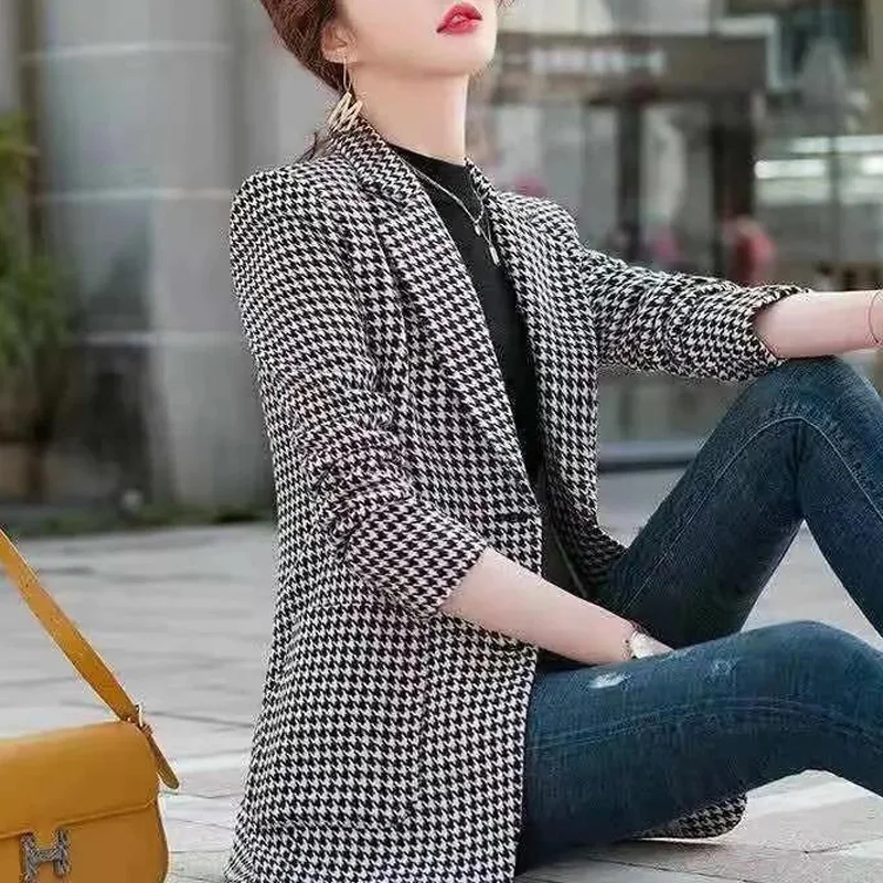 2023 New Spring and Autumn Elegance Commuting Simple and Slim Fit Versatile Suit Collar Long Sleeved Bird Grid Oversize Suit