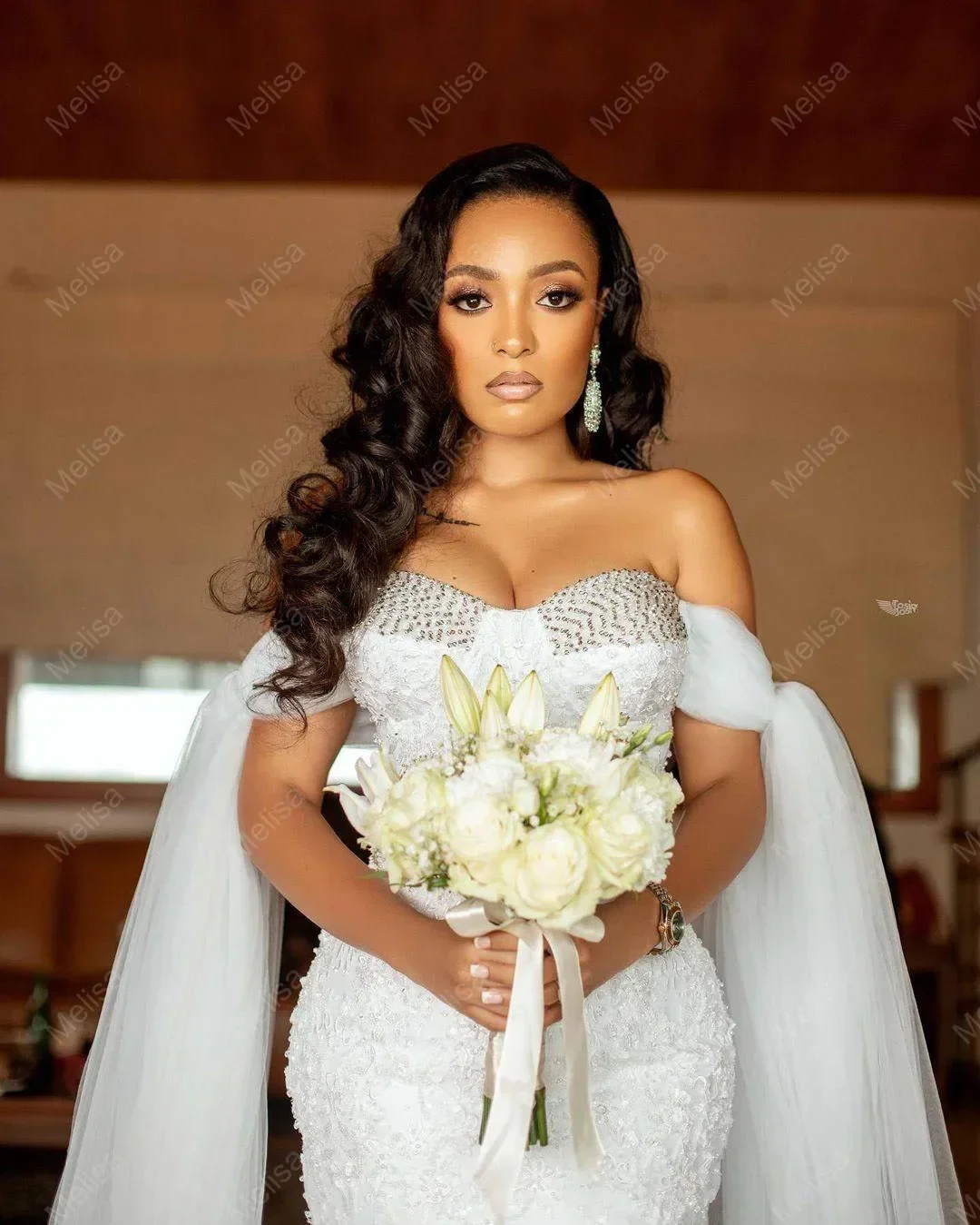 تخصيص مذهل مطرز الحبيب مثير فساتين الزفاف الأفريقيةCape الاجتياح الدانتيل حورية البحر أثواب الزفاف