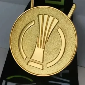 أفضل 5 مبيعات لميداليات دوري أبطال أوروبا - رقم 6