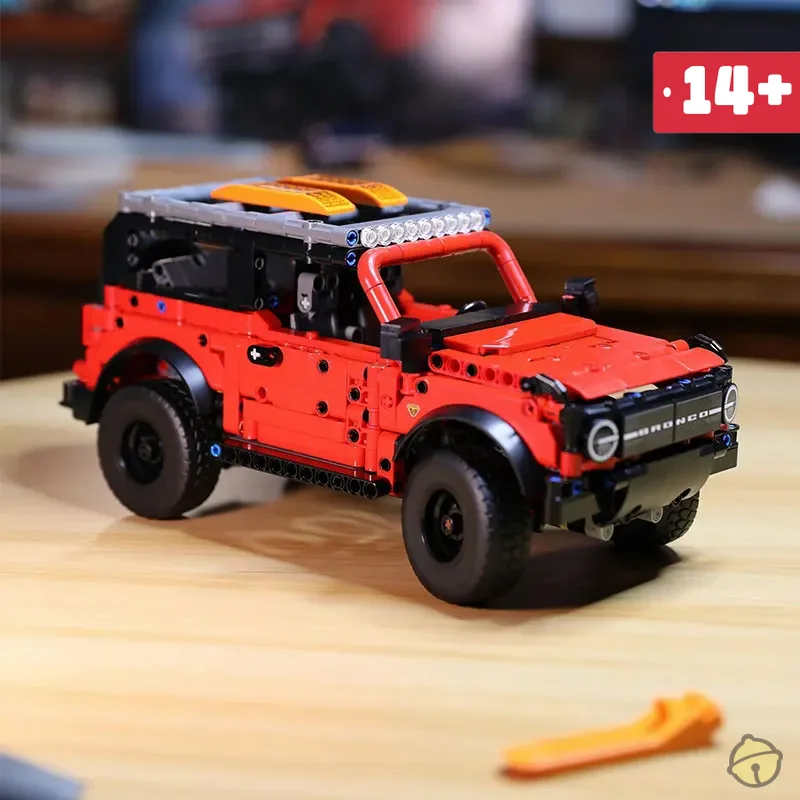 

НОВЫЙ 943 шт. технический гоночный автомобиль Ford Bronco, строительные блоки для взрослых, коллекционные предметы в сборе, модель 42213, кирпич, детские рождественские подарки