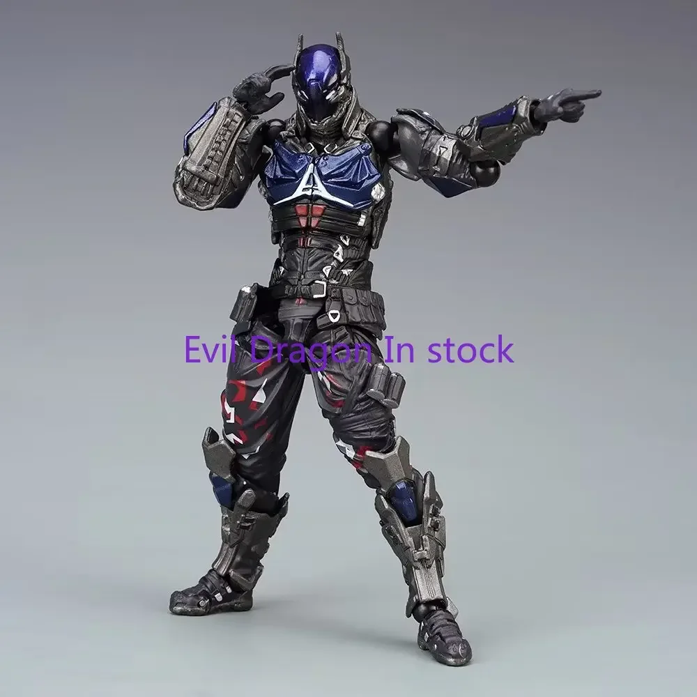 In Stock 17cm Yamaguchi 024 Action Figure Batman Arkham Knight Articulated Model PVC Toy Gift Set