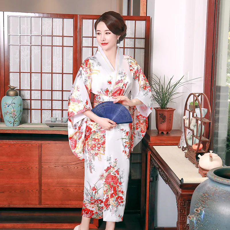 Vintage Spring Autumn Japan Kimono Wedding Bride's Gown Silk Satin Yukata with Obi Traditional Geisha Robe Cosplay Costume